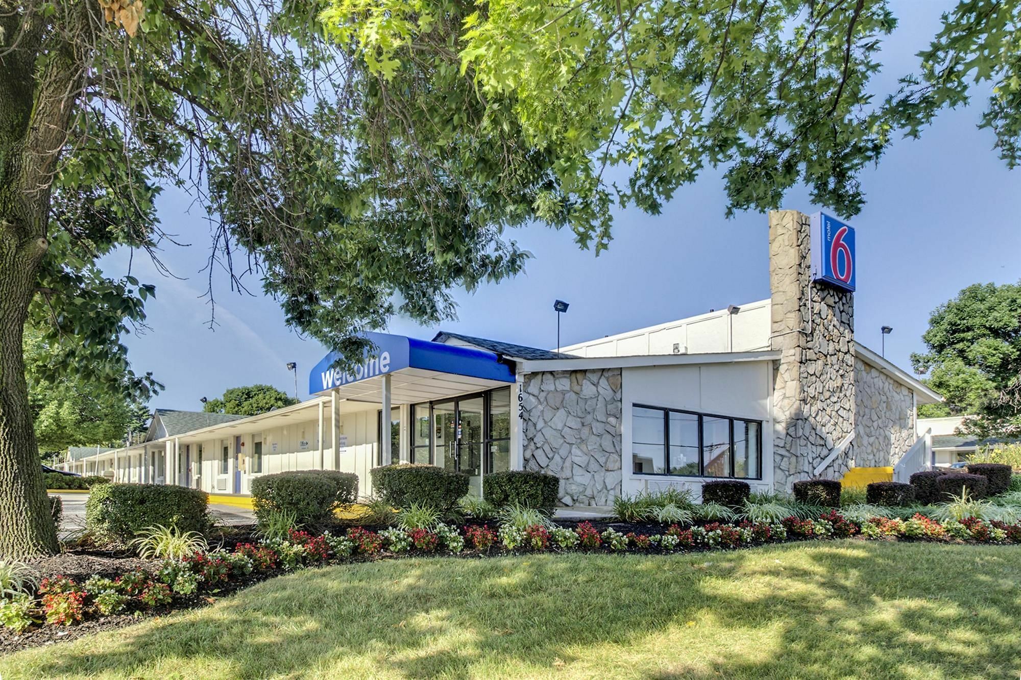 Rodeway Inn Windsor Mill Dış mekan fotoğraf