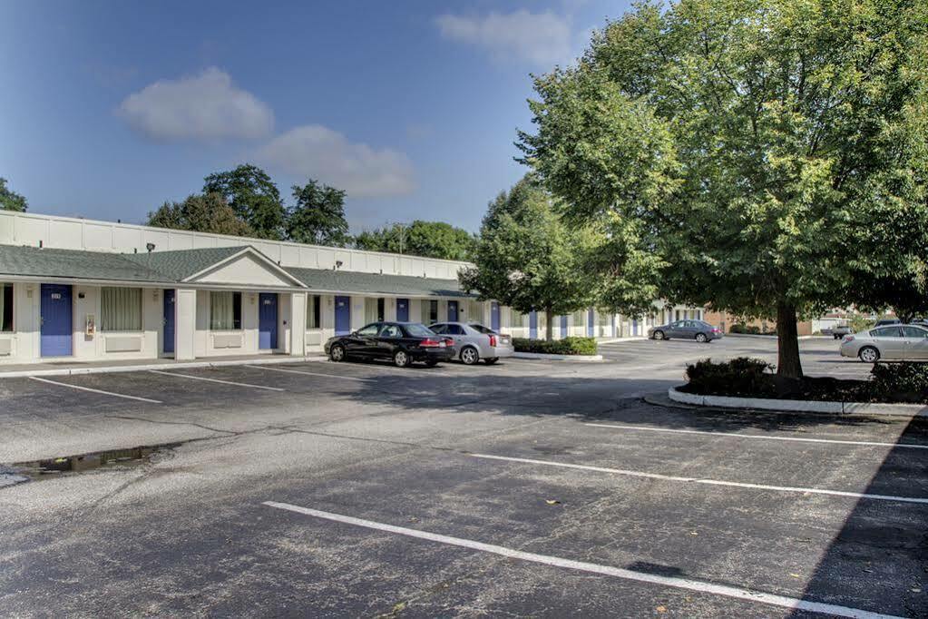 Rodeway Inn Windsor Mill Dış mekan fotoğraf